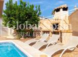 Wederverkoop - APPARTEMENT -
ORIHUELA COSTA - Punta Prima