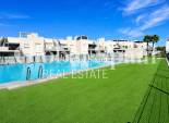 Wederverkoop - APPARTEMENT -
TORREVIEJA - Aguas Nuevas