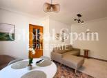 Revente - APPARTEMENT -
TORREVIEJA - Playa del Cura