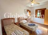 Wederverkoop - VILLA -
CABO ROIG - Costa Blanca
