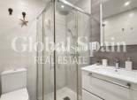 Wederverkoop - APPARTEMENT -
TORREVIEJA - Center