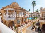 Revente - Maison -
ORIHUELA COSTA - CABO ROIG