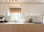 Odsprzedaż - WILLA  -
ORIHUELA COSTA - 