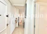Wederverkoop - APPARTEMENT -
TORREVIEJA - Center
