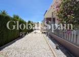 Wederverkoop - VILLA -
CIUDAD QUESADA