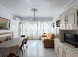 Wederverkoop - APPARTEMENT -
TORREVIEJA - Estacion de autobuses