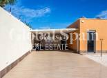 Resale - HOUSE -
TORREVIEJA - La Siesta - El Salado - Torreta