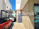 Wederverkoop - VILLA -
SAN MIGUEL DE SALINAS - Inland