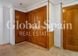 Wiederverkauf - VILLA -
TORREVIEJA - LOS BALCONES - LOS ALTOS