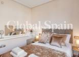 Wederverkoop - VILLA -
ORIHUELA COSTA - La Regia