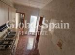 Resale - HOUSE -
TORREVIEJA - Torrevieja