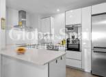 Resale - APARTMENT -
LOS DOLSES - Inland