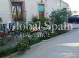 Resale - HOUSE -
ARNEVA - LOS DESAMPARADOS