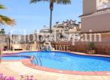 Odsprzedaż - WILLA  -
ORIHUELA COSTA - 