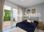 Revente - APPARTEMENT -
TORREVIEJA - Estacion de autobuses