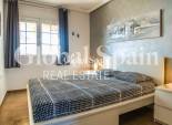 Wederverkoop - VILLA -
CATRAL