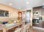 Resale - VILLA -
ALFAZ DEL PI