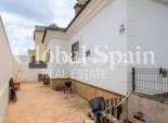 Resale - VILLA -
LOS MONTESINOS - Costa Blanca