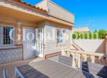 Wederverkoop - APPARTEMENT -
TORREVIEJA - LOS BALCONES - LOS ALTOS