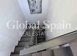 Resale - VILLA -
ORIHUELA COSTA - VILLAMARTÍN