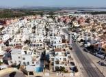 Resale - HOUSE -
TORREVIEJA - LOS BALCONES - LOS ALTOS