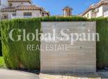 Wederverkoop - HUIS -
CABO ROIG - Costa Blanca
