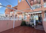 Resale - HOUSE -
TORREVIEJA - El limonar