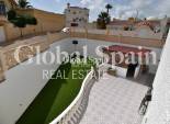 Wiederverkauf - WOHNUNG -
ORIHUELA COSTA - Villamartin