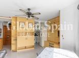 Wiederverkauf - WOHNUNG -
TORREVIEJA - Torreblanca