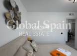 Wederverkoop - APPARTEMENT -
TORREVIEJA - Playa del Cura