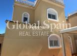 Venta - VILLA -
TORREVIEJA - Costa Blanca