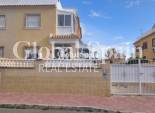 Revente - MAISON -
ROJALES - Inland