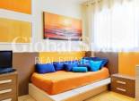 Wiederverkauf - WOHNUNG -
ORIHUELA COSTA - Altos de campoamor