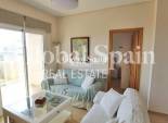 Venta - APARTAMENTO -
GUARDAMAR DEL SEGURA