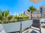 Resale - Apartment -
ORIHUELA COSTA - VILLAMARTÍN