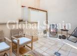 Revente - APPARTEMENT -
ALICANTE - CAROLINAS