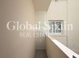 Wederverkoop - APPARTEMENT -
TORREVIEJA - Torrevieja