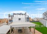 Revente - APPARTEMENT -
ORIHUELA - Inland