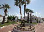 Wederverkoop - APPARTEMENT -
ORIHUELA COSTA - La Zenia