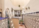 Resale - APARTMENT -
TORREVIEJA - Paseo maritimo
