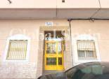 Wederverkoop - APPARTEMENT -
TORREVIEJA - Center