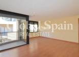 Wederverkoop - APPARTEMENT -
TORREVIEJA - Centro - Muelle Pesquero