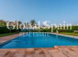 Resale - HOUSE -
TORREVIEJA - Costa Blanca