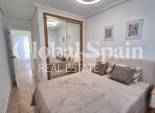 Wederverkoop - APPARTEMENT -
TORREVIEJA - Sector 25