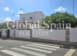 Wiederverkauf - VILLA -
TORREVIEJA - Torre del Moro