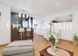 Revente - APPARTEMENT -
TORREVIEJA - Center