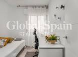 Wiederverkauf - WOHNUNG -
TORREVIEJA - Playa de los Locos