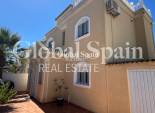 Venta - VILLA -
TORREVIEJA - Costa Blanca