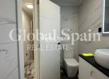 Venta - APARTAMENTO -
TORREVIEJA - Playa del Cura