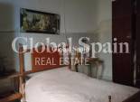 Venta - CASA -
LOS MONTESINOS